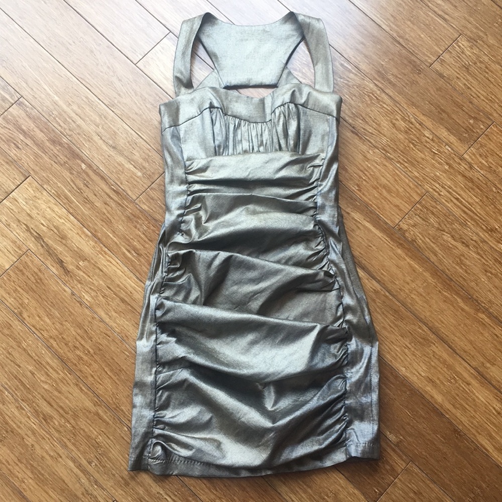 Gold Metallic Dress 💛